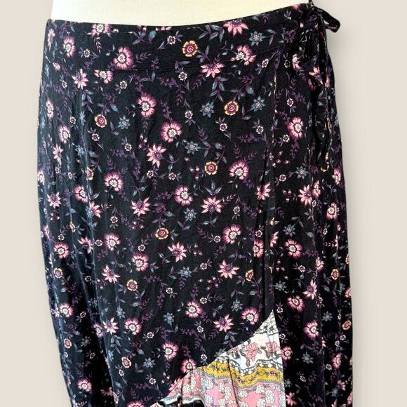 Torrid Floral Faux Wrap Tiered Ruffled Maxi Skirt High Low Size 12/L Coquette - Picture 5 of 14